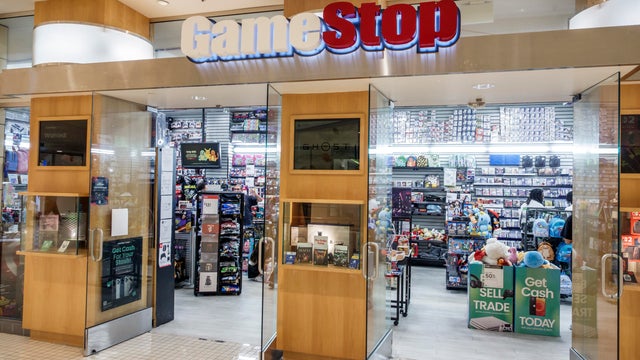 Miami, Florida, Aventura Mall, GameStop store entrance front view, video game retailer shop 