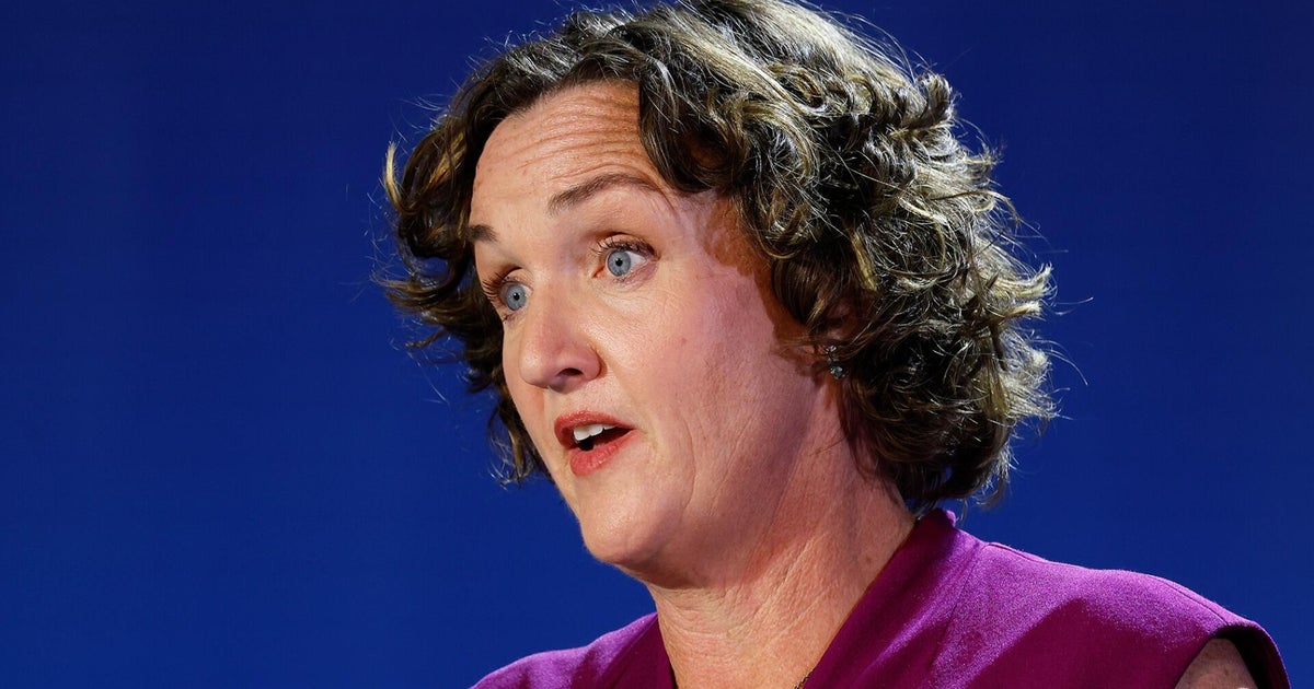 Katie Porter pokes fun at viral staffer video in new campaign ad