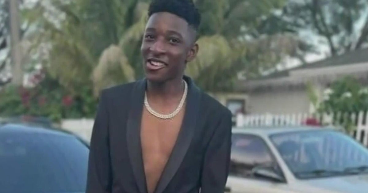 Judge to decide fate of teen in fatal stabbing of Miami high school ...