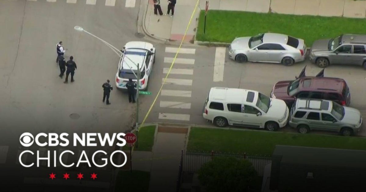Woman killed, 2 teens hurt in SW Side shooting, police say - CBS Chicago