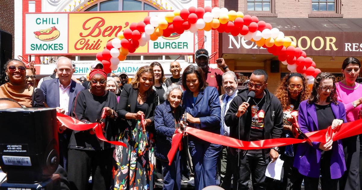Ben’s Chili Bowl reopens in Washington, D.C.