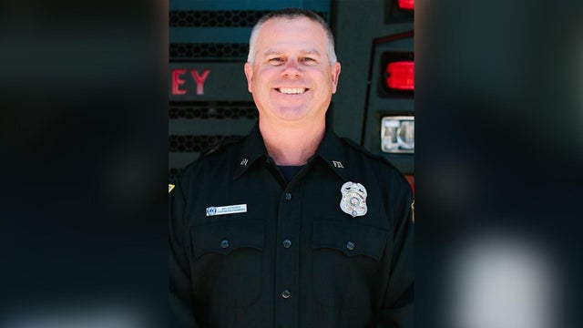 slt-firefighter-dies.jpg 