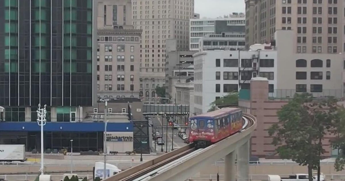 Detroit People Mover back in service - CBS Detroit