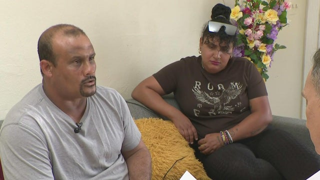 cbsmiami-cuba-self-deport-1.jpg 