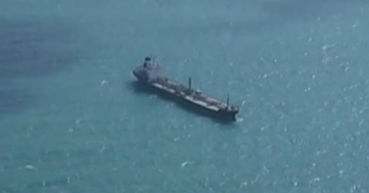 U.S. warships face Iranian assault in Strait of Hormuz