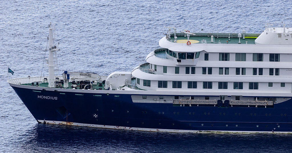 U.S. plans evacuation for Americans on cruise ship in hantavirus outbreak
