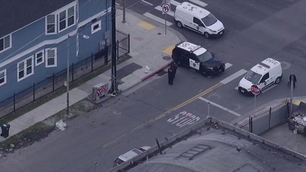 oakland-police-shooting-050826.jpg 