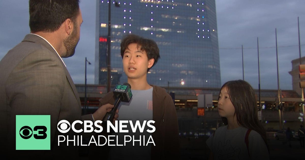 Student-created video games take over Cira Centre skyscraper in Philadelphia
