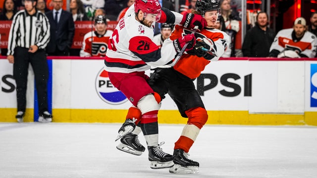 Carolina Hurricanes v Philadelphia Flyers - Game Four 