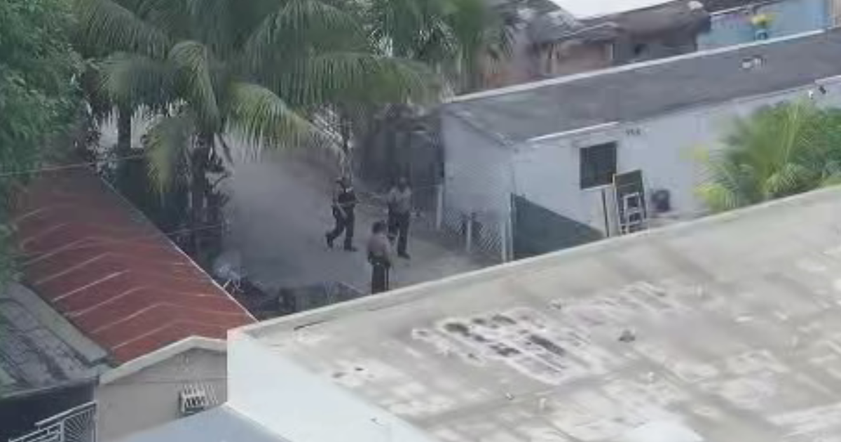 1 person hospitalized after possible shooting in northwest Miami-Dade, fire officials say