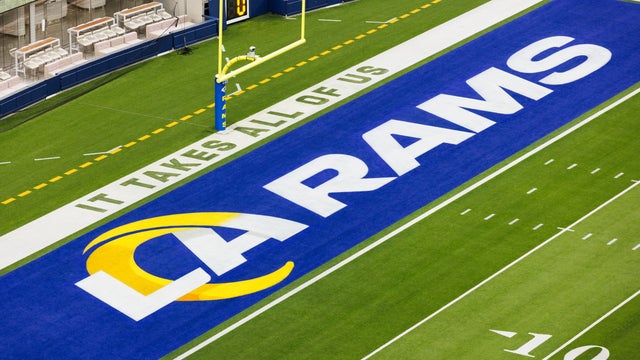 San Francisco 49ers v Los Angeles Rams 