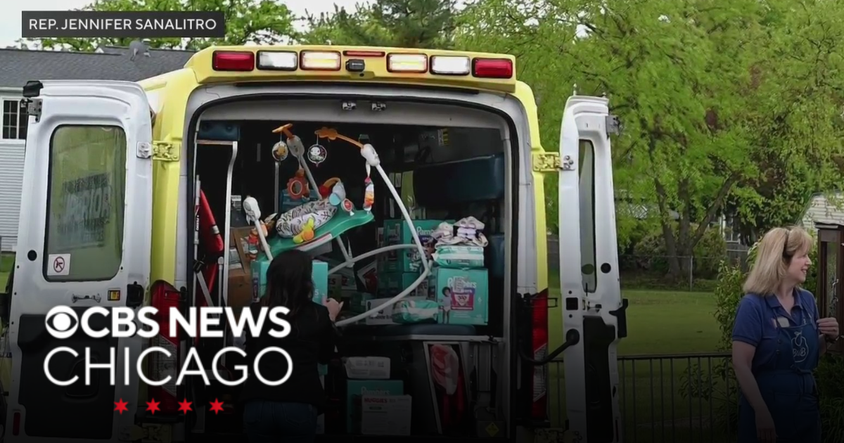 Breakfast with Baby diaper drive held in Carol Stream - CBS Chicago