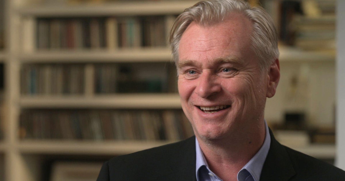 Christopher Nolan directs to make "most extreme version of a story possible"