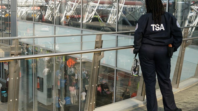 Trump Says He's Ready To Deploy ICE To Airports On Monday 