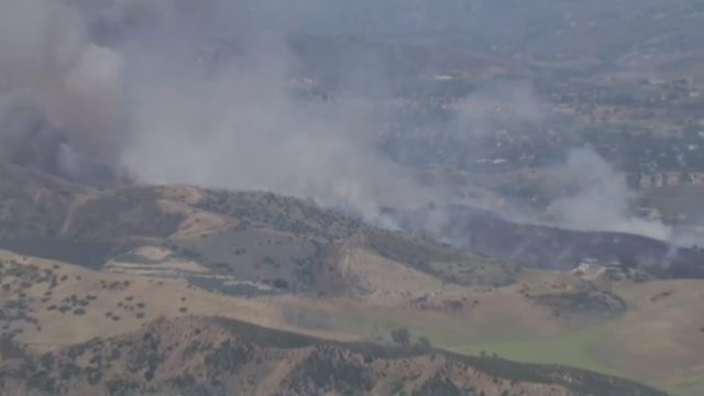 simi-valley-fire.png 
