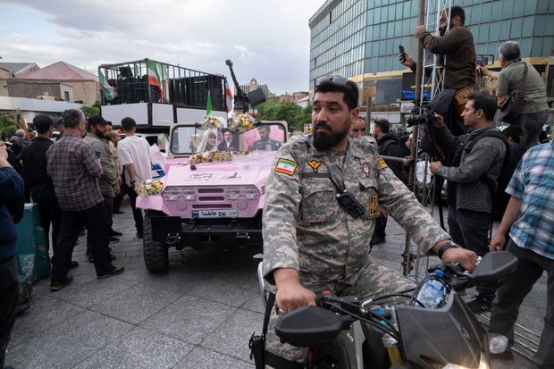 The Wedding Of Self-Sacrificing Couples In Iran 
