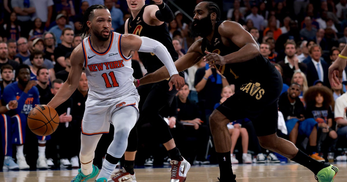 Brunson leads Knicks back from 22 down in the 4th for win over Cavs in OT  in Game 1 - CBS New York