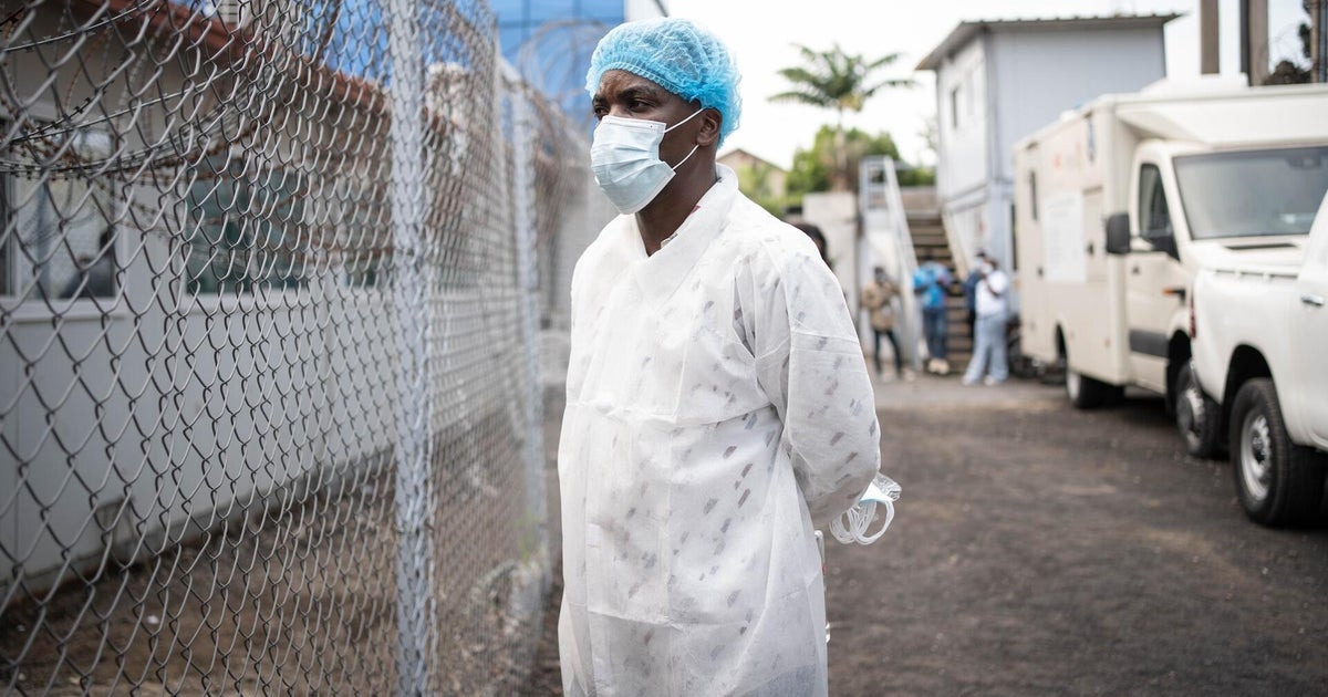 Latest news on Ebola outbreak as experts warn about misinformation online