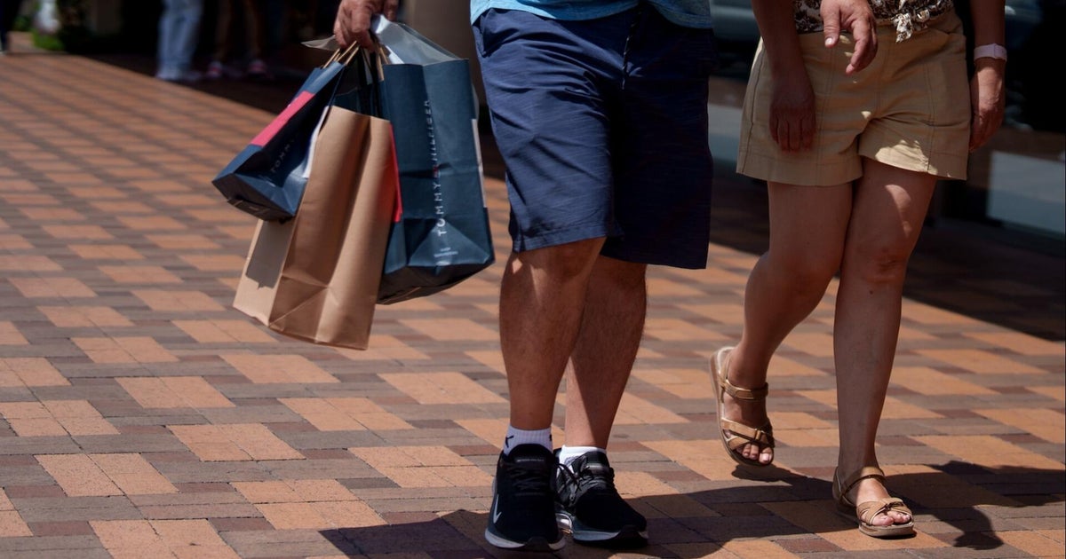 Americans are spending money despite prolonged inflation concerns, new data shows