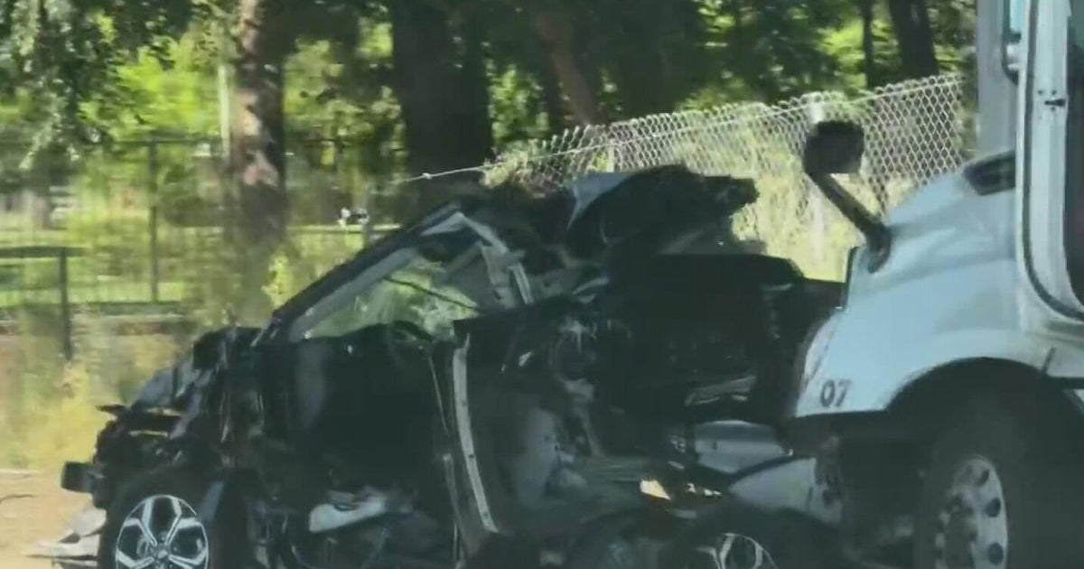 What we know about the deadly crash on Highway 99 in Lodi - CBS Sacramento