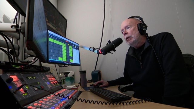radio.jpg 