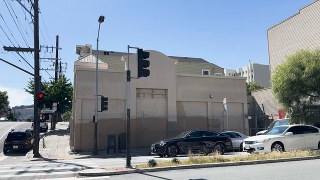 Vacant KFC Taco Bell in San Francisco 