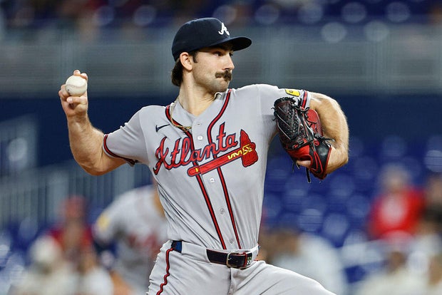 Atlanta Braves v Miami Marlins
