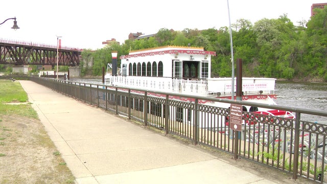 hfr-minneapolis-queen-sat-pkg-cruz-del-rosso.jpg 