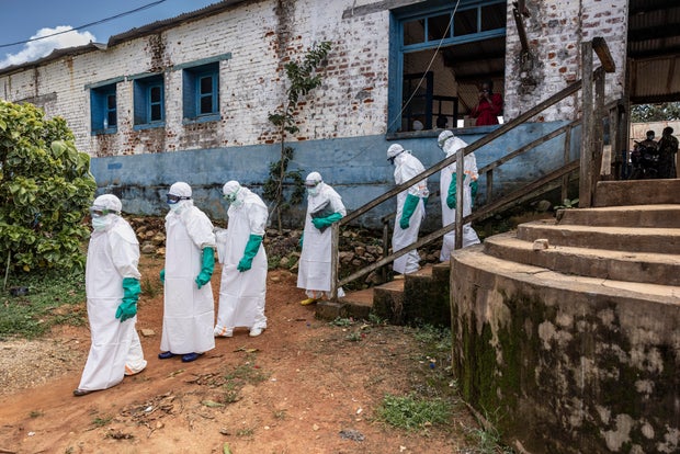 New ebola infections in Uganda as Congo surpasses 900 suspected cases