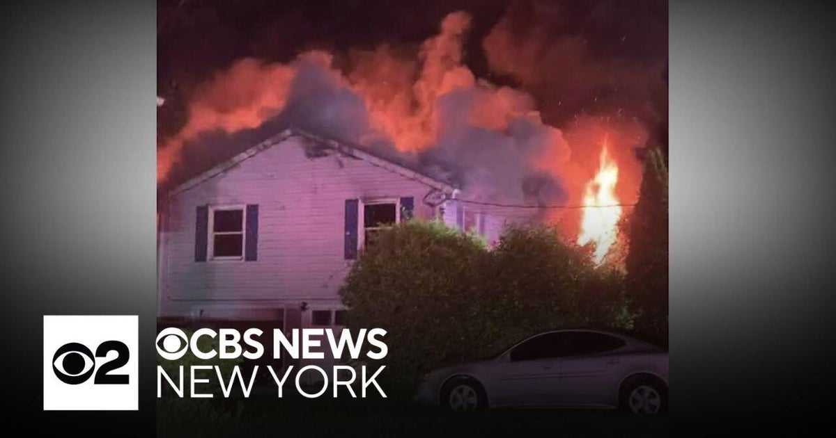2 teens killed in Westchester County house fire - CBS New York