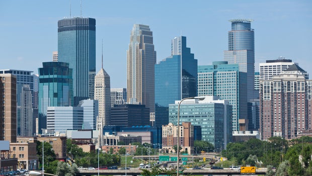 Air quality alert in Twin Cities Friday as summery streak continues