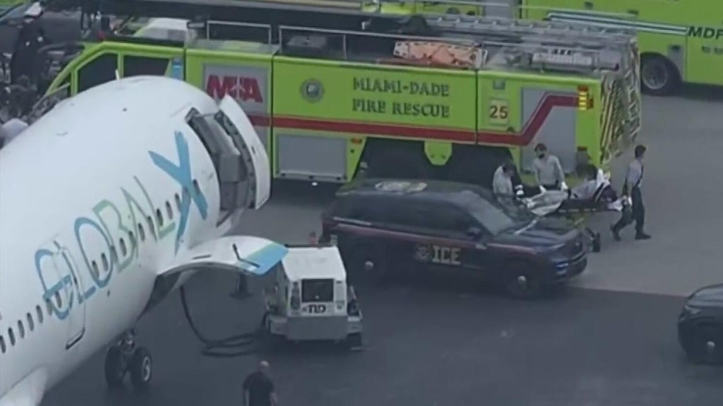 4 people hospitalized after evacuated from plane said to be used by ICE at Opa Locka airport