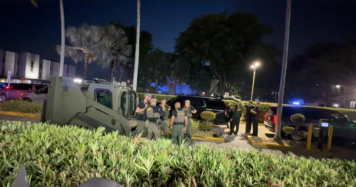 Barricaded man armed with a knife dead after hours-long standoff with Broward deputies, SWAT officers