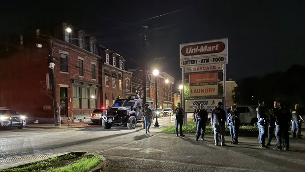 troyhillstandoff.png 