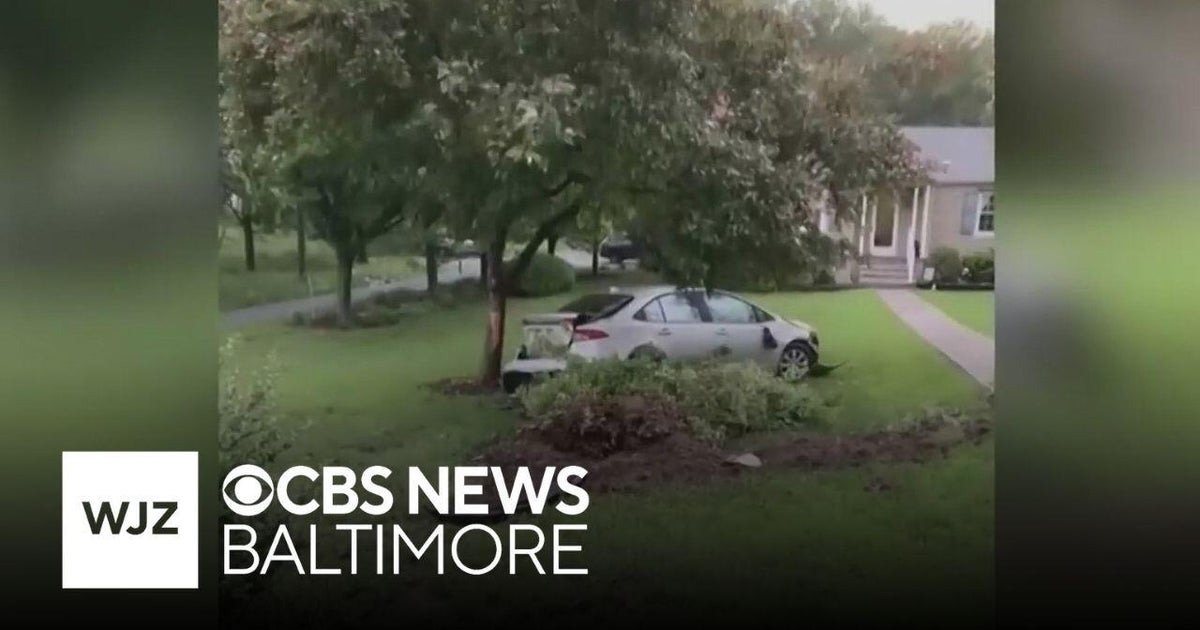 Maryland homeowner says tight turn has caused 8 crashes in 2 years in her yard