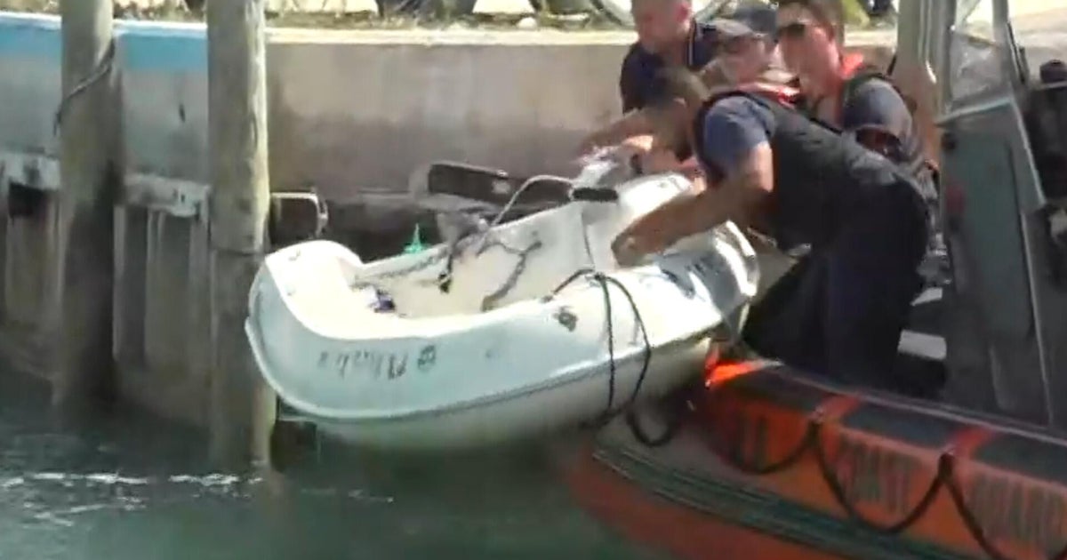 Coast Guard seizes small boat in Lynette Hooker search
