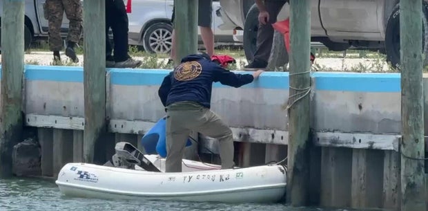 Coast Guard investigators seize dinghy where Lynette Hooker allegedly 