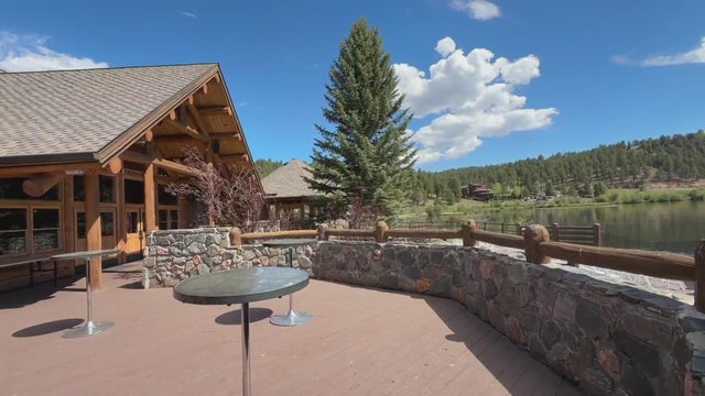 evergreen-lake-community-area.jpg 