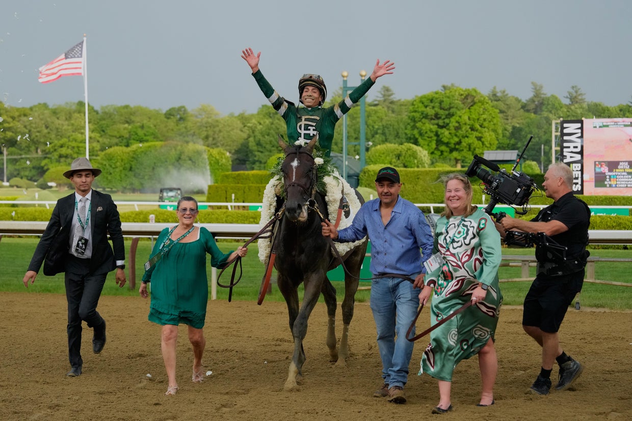 Golden Tempo wins the 2026 Belmont Stakes, month after its historic ...