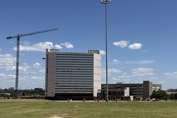 sheraton-arlington-city.jpg 