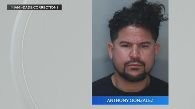 cbs-miami-mdso-speaks-on-teen-shooting.jpg 
