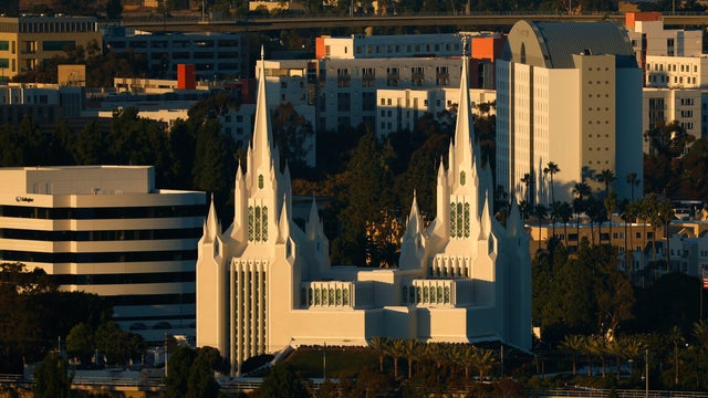 San Diego California Temple In La Jolla 