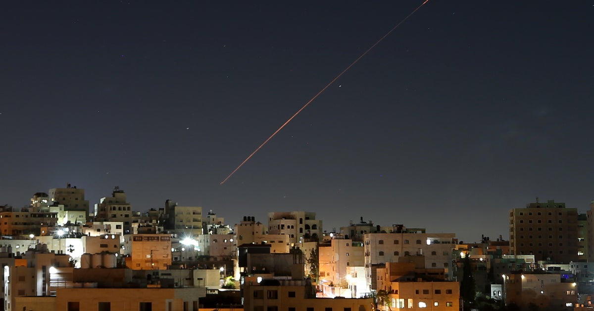 Trump tells Iran and Israel to “stop ‘shooting'” as strikes strain truce