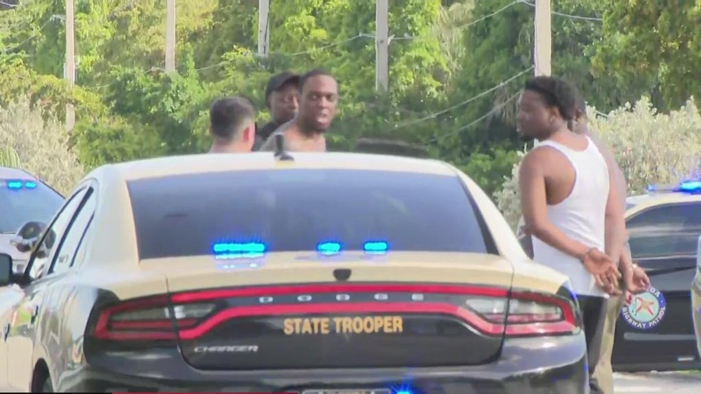 BREAKING: West Miami-Dade schools locked down after robbery; multiple arrests made
