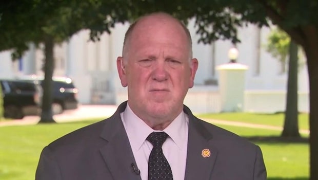 Border czar Tom Homan taunts New York Gov. Kathy Hochul with threats of ICE surge