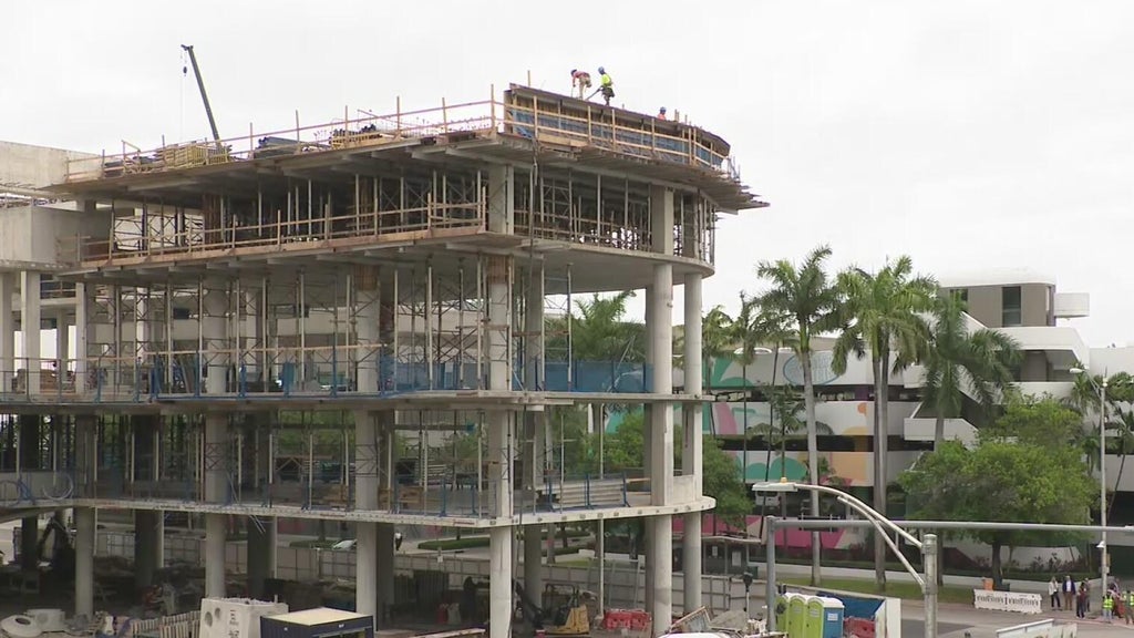 Hotel being built next to Miami Beach Convention Center to be “game changer” for local economy