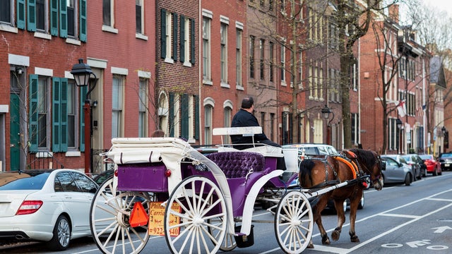 Horse drawn carriage tour of historic Old City in Philadelphia 