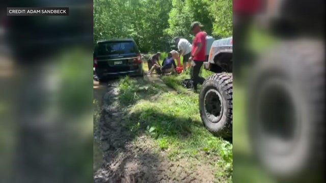 tz-g-vo-mud-rescue-wccoan3h.jpg 