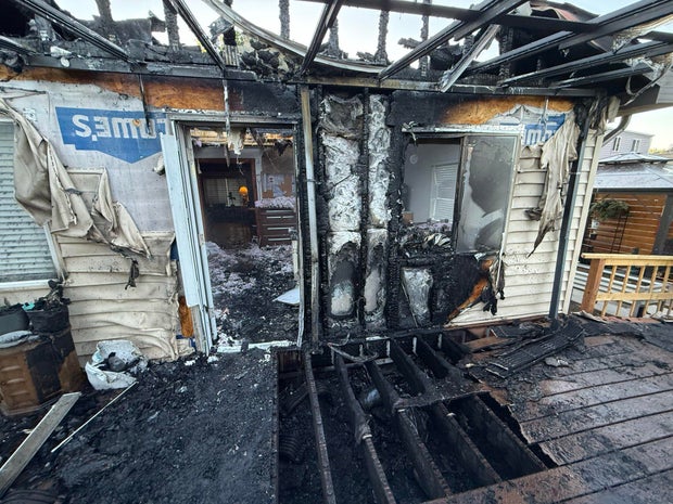 aurora-ivory-cir-house-fire-1-aurora-fire.jpg