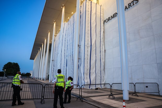 Kennedy Center Board Appeals Order To Remove Trump's Name 